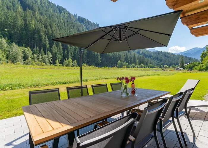 Alpstuga Pinzgau 2e Wald im Pinzgau